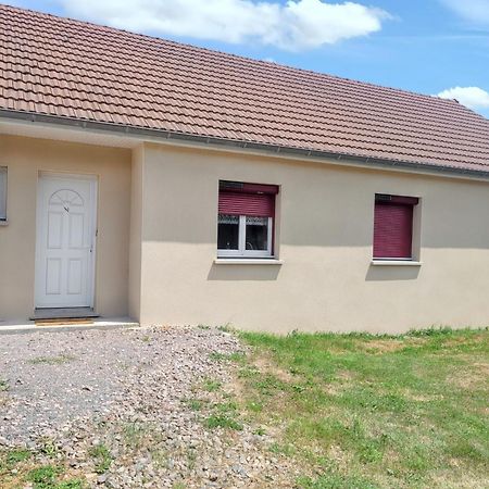 Maison Chaleureuse A Sully Avec Vue Sur La Montagne 外观 照片